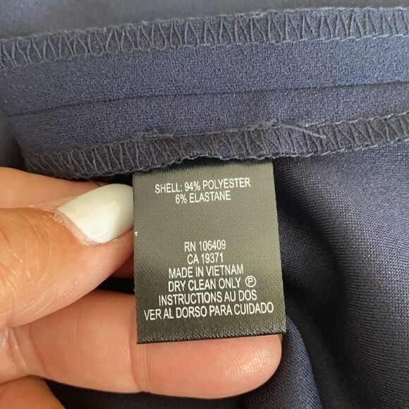 Tahari Arthur S. Levine Belted Dress - Picture 10 of 10